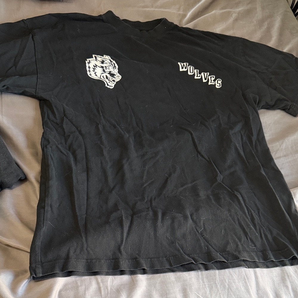 Darcsport Wolves Black Graphic Tee oversized